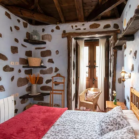 Casa El Herrero En Parque Rural Protegido * Teno