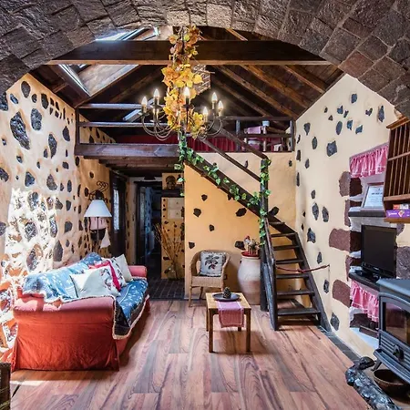 Casa El Herrero En Parque Rural Protegido Holiday home *