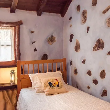 Casa El Herrero En Parque Rural Protegido Holiday home Teno